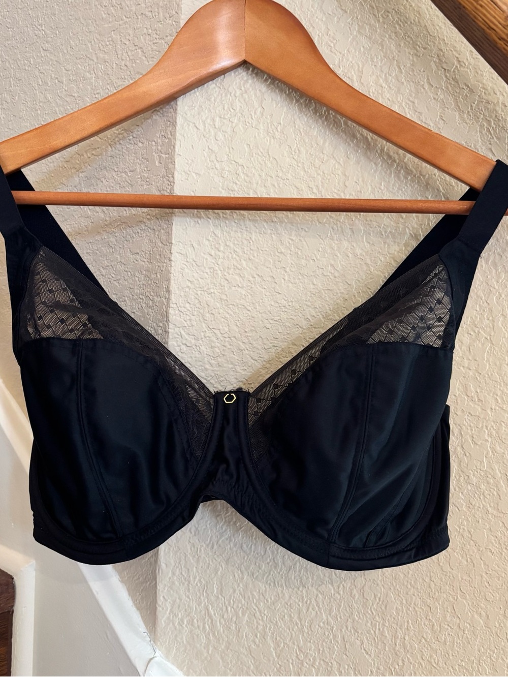 Sculptresse Black Full Coverage Lace-Trim Bra, 36G
